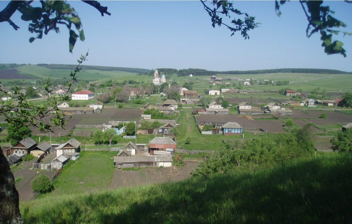 Село гудя