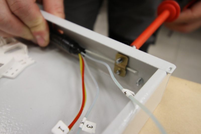 Монтаж оптического кросса: универсальная инструкция + видео